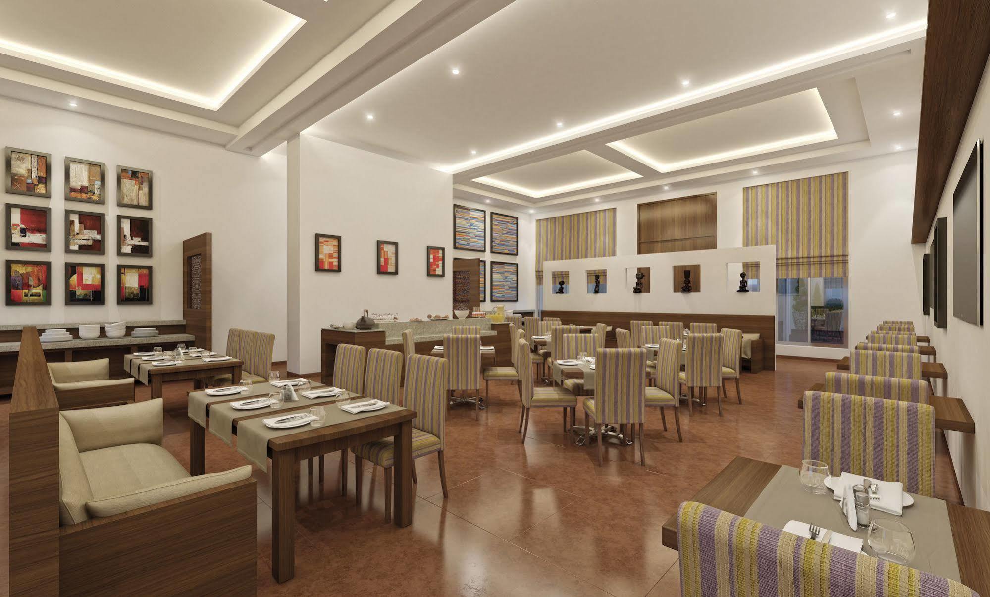 Regenta Central Hestia Dahej Buitenkant foto